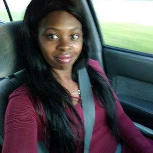 Meet your Posher, Leah